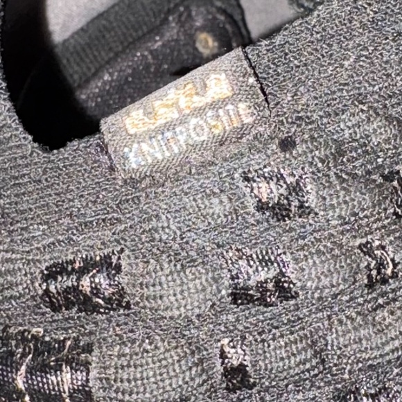 Nike LeBron 17 “Currency” colorway - Picture 4 of 5